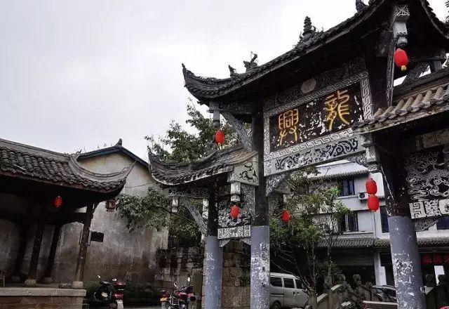 应急照明与疏散系统